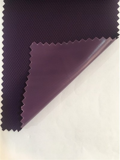 JS-CNYI-斜紋牙籤條 PVC-34 尼龍面料  背囊/雨衣面料    防水 防油 圍裙布料 45度照